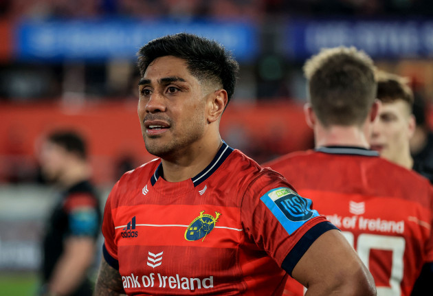 malakai-fekitoa-dejected-after-the-game