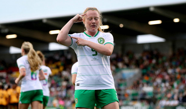 amber-barrett-celebrates-scoring-her-sides-third-goal-from-a-penalty