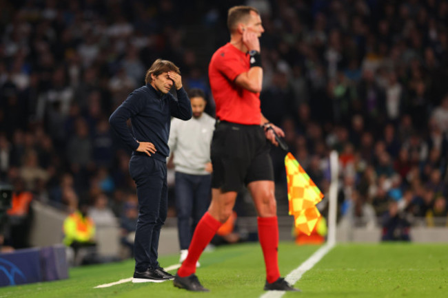 26th-october-2022-tottenham-hotspur-stadium-tottenham-london-england-champions-league-football-tottenham-hotspur-versus-sporting-lisbon-a-dejected-tottenham-hotspur-manager-antonio-conte