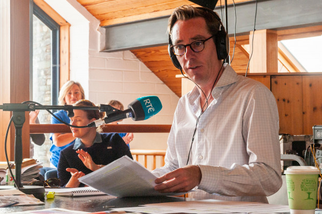schull-west-cork-ireland-19th-aug-2019-after-many-years-of-invitations-tv-and-radio-star-ryan-tubridy-finally-came-to-schull-to-present-his-show-on-rte-radio-1-today-he-interviewed-local-peopl