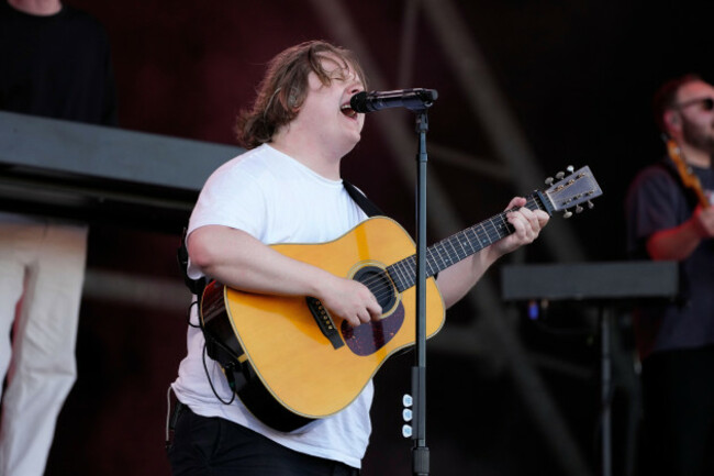 lewis-capaldi-performs-during-the-glastonbury-festival-in-worthy-farm-somerset-england-saturday-june-24-2023-scott-garfittinvisionap