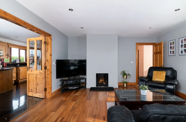 Screenshot 2023-06-27 at 18.23.08