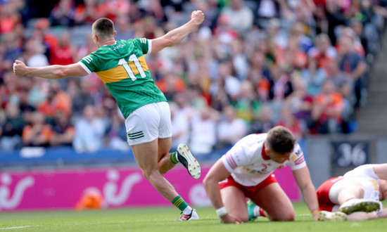 sean-oshea-celebrates-scoring-his-sides-opening-goal