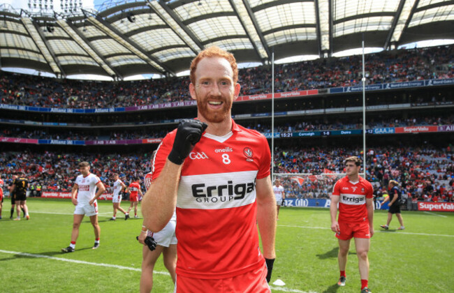 conor-glass-celebrates-winning