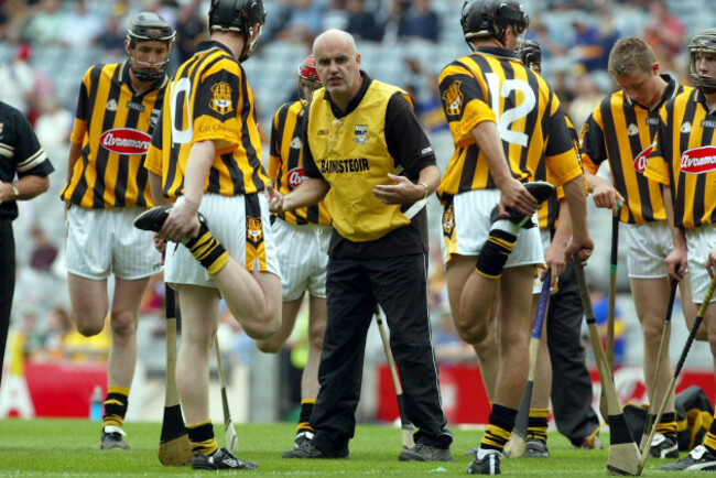 damien-brennan-encourages-his-players