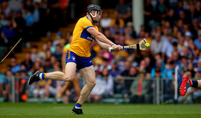 tony-kelly-scores-his-sides-fifth-goal