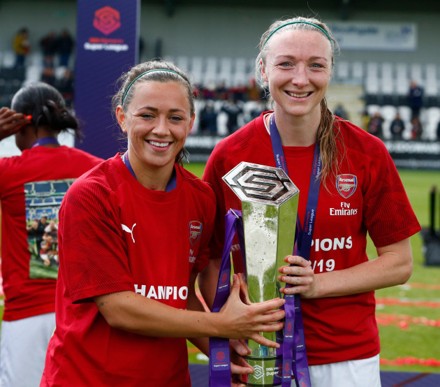 boreham-wood-uk-11th-may-2019-borehamwood-united-kingdom-may-11l-r-katie-mccabe-of-arsenal-and-louise-quinn-of-arsenal-with-trophyduring-womens-super-league-match-between-arsenal-and-manch