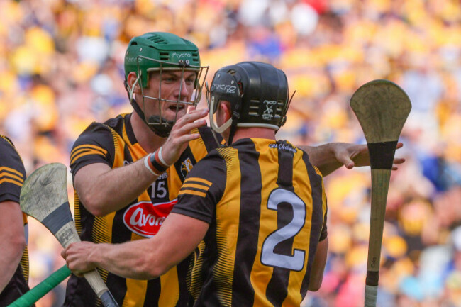 eoin-cody-and-mikey-butler-celebrate-at-the-final-whistle