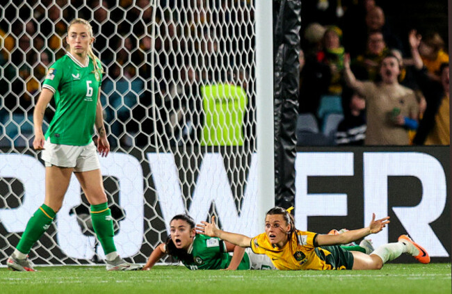 marissa-sheva-brings-down-hayley-raso-resulting-in-a-penalty