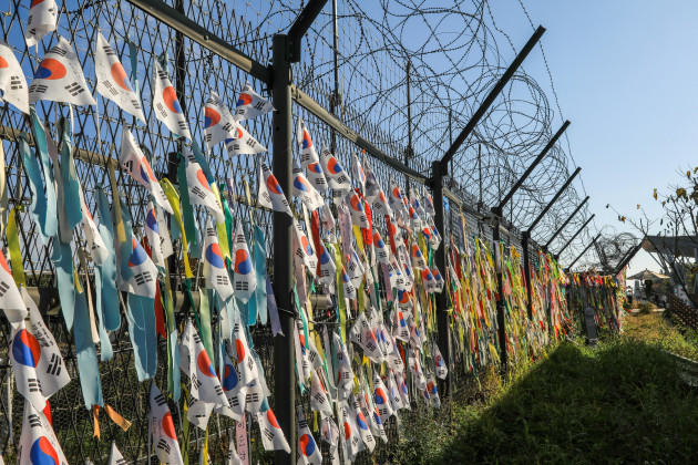 the-korean-demilitarized-zone-or-dmz-separates-north-and-south-korea