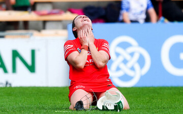 hannah-looney-celebrates-winning-the-match