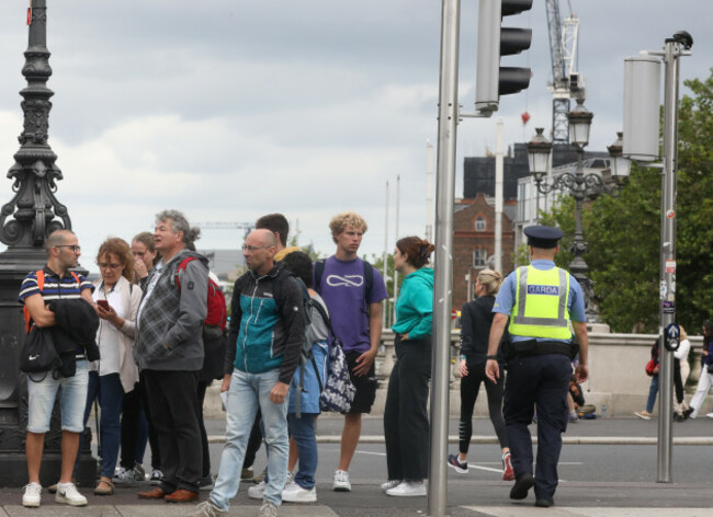 Gardai in Dublin-6