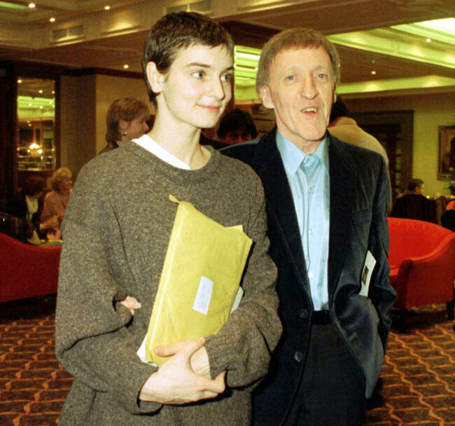 irish-singer-musicians-sinead-oconnor