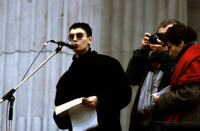 irish-singer-musicians-sinead-oconnor