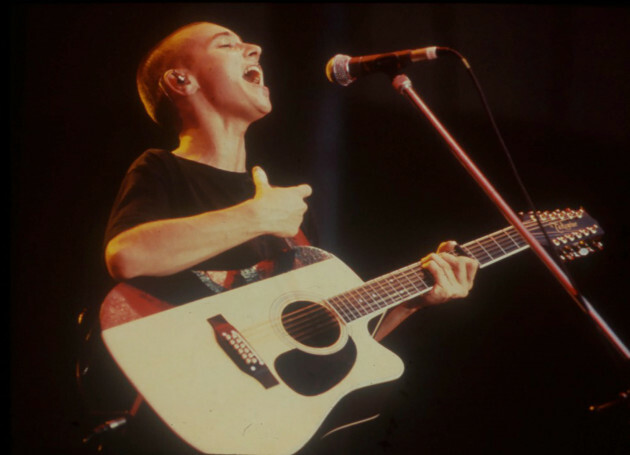 sinead-oconnor-irish-pop-singer-about-1990