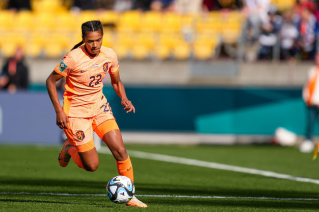 wellington-new-zealand-july-27th-2023-esmee-brugts-22-netherlands-goes-forward-during-the-fifa-womens-world-cup-2023-football-match-between-usa-and-netherlands-at-wellington-regional-stadium-in-w