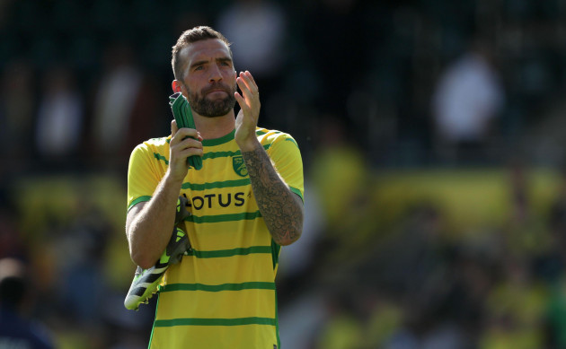 norwich-citys-shane-duffy-applauds-the-fans-following-the-pre-season-friendly-match-at-carrow-road-norwich-picture-date-saturday-july-29-2023