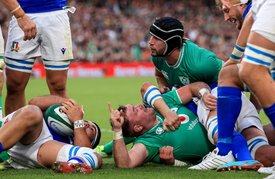 dave-kilcoyne-celebrate-after-scoring-a-try