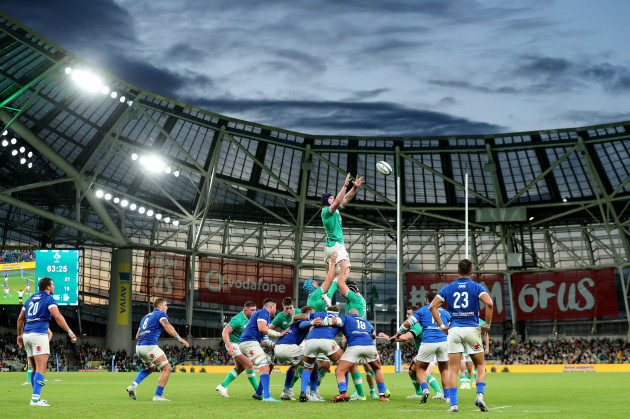 a-view-of-a-lineout