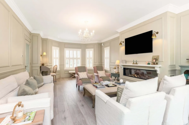 Screenshot 2023-08-08 at 16.35.42