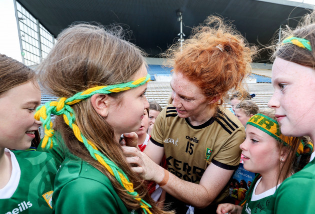 louise-ni-mhuircheartaigh-with-fans-after-the-game