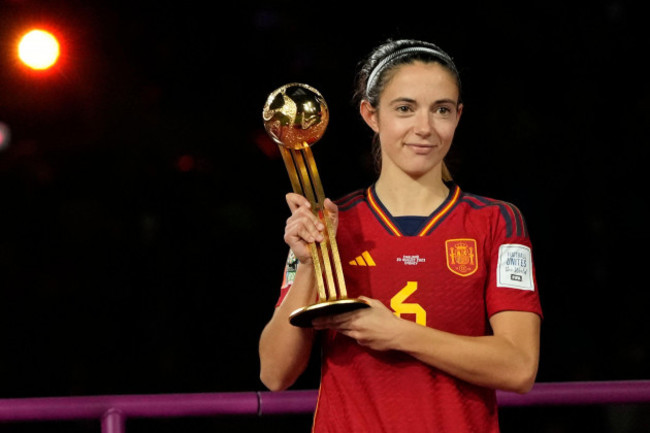 spains-aitana-bonmati-holds-the-player-of-the-tournament-trophy-after-the-final-of-womens-world-cup-soccer-between-spain-and-england-at-stadium-australia-in-sydney-australia-sunday-aug-20-2023