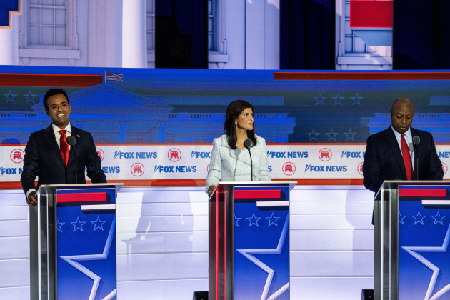 milwaukee-usa-23rd-aug-2023-vivek-ramaswamy-former-united-nations-ambassador-nikki-haley-and-sen-tim-scott-take-the-stage-at-the-fiserv-forum-for-the-first-republican-presidential-primary-debat