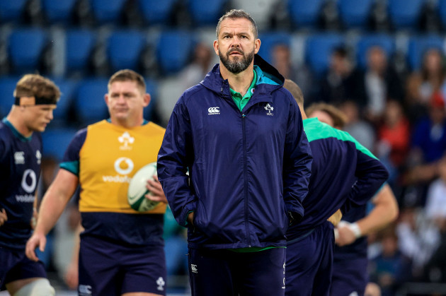 andy-farrell-during-the-warm-up