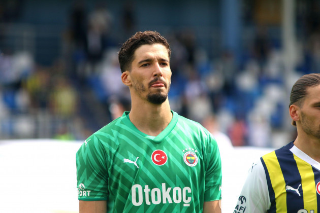 saint-petersburg-russia-15th-july-2023-altay-bayindir-1-of-fenerbahce-in-action-during-the-pari-premier-cup-football-match-between-fenerbahce-istanbul-and-neftci-baku-at-stadium-smena-fenerbahc