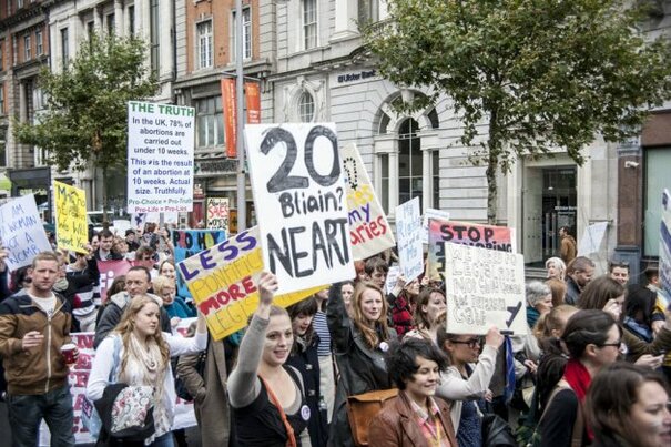 Photos 2 500 Attend Pro Choice March In Dublin City Centre