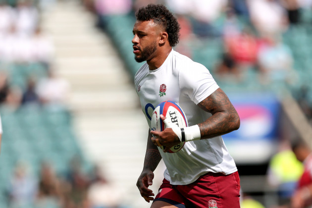 courtney-lawes-during-the-warm-up