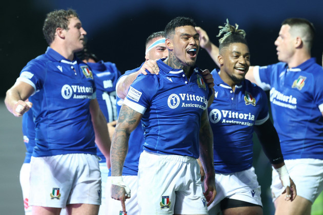 montanna-ioane-celebrates-with-the-teammates-after-scoring-a-try