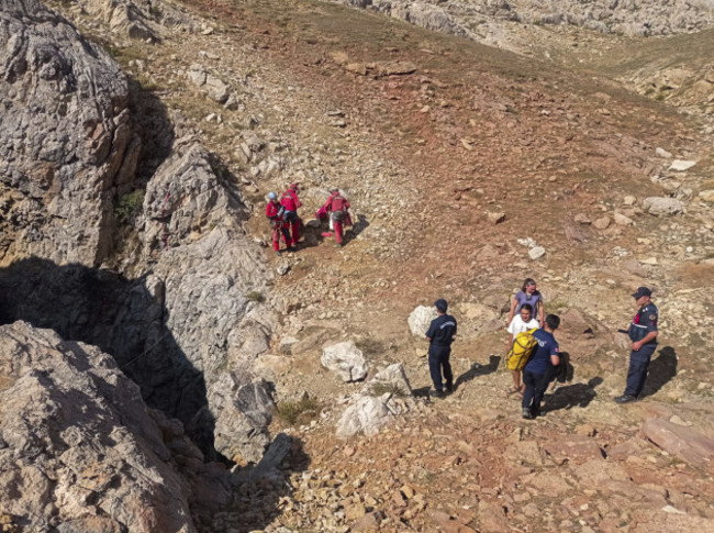 turkey-cave-rescue