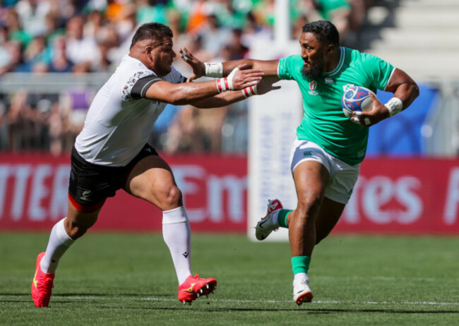 bundee-aki-makes-a-break