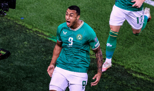 adam-idah-celebrates-scoring-a-goal