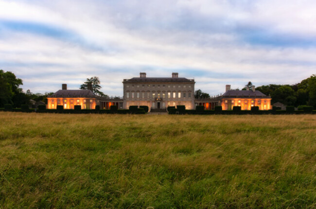 castletown-house-exterior-historic-monument-celbridge-ireland