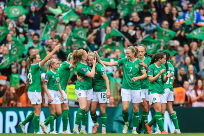 lily-agg-celebrates-scoring-her-sides-third-goal-with-teammates