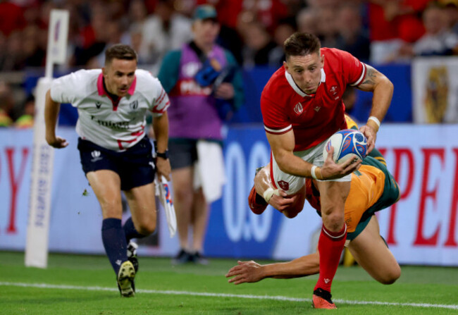 josh-adams-and-mark-nawaqanitawase