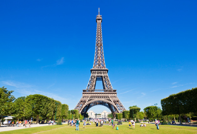 paris-france-eu-europe-eiffel-tower-from-the-champs-du-mars-park