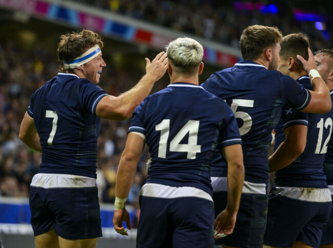 hamish-watson-celebrates-after-scoring