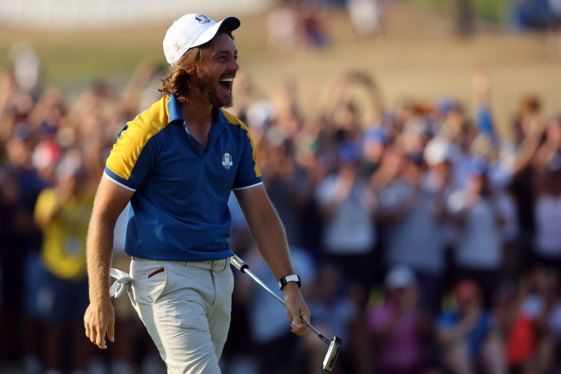 rome-01st-oct-2023-rome-italy-01-10-2023-tommy-fleetwood-score-the-last-point-at-singles-matches-and-europe-team-win-the-trophy-at-ryder-cup-2023-at-marco-simone-golf-country-club-di-guidonia-m