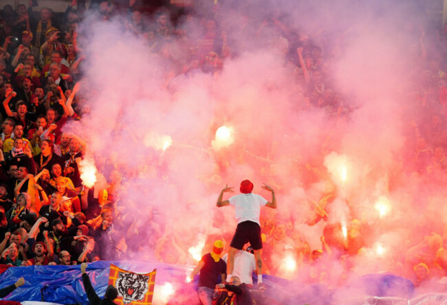 rc-lens-fans-in-the-stands-during-the-uefa-champions-league-group-b-match-at-the-stade-bollaert-delelis-lens-picture-date-tuesday-october-3-2023