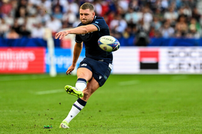 finn-russell-kicks