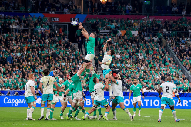 peter-omahony-and-franco-mostert-in-a-lineout