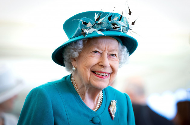 queen-elizabeth-ii-during-a-visit-to-the-edinburgh-climate-change-institute-at-the-university-of-edinburgh-as-part-of-her-traditional-trip-to-scotland-for-holyrood-week-picture-date-thursday-july-1