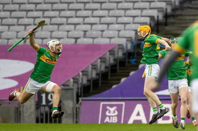 dunloy-cuchullains-players-celebrate-at-the-final-whistle