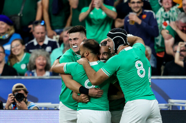 james-lowe-celebrates-after-scoring-a-try-with-dan-sheehan-jamison-gibson-park-and-caelan-doris