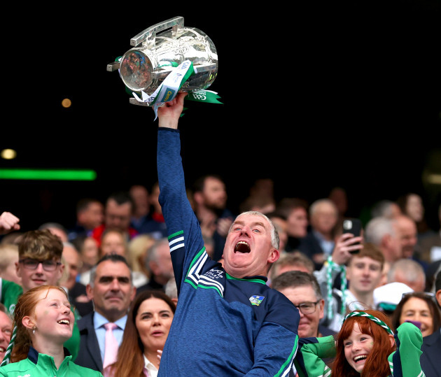 john-kiely-celebrates-with-the-liam-maccarthy-cup