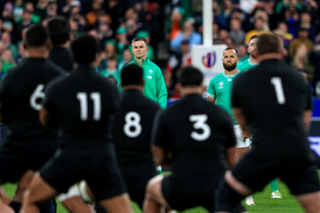 jonathan-sexton-and-jamison-gibson-park-face-the-new-zealand-haka