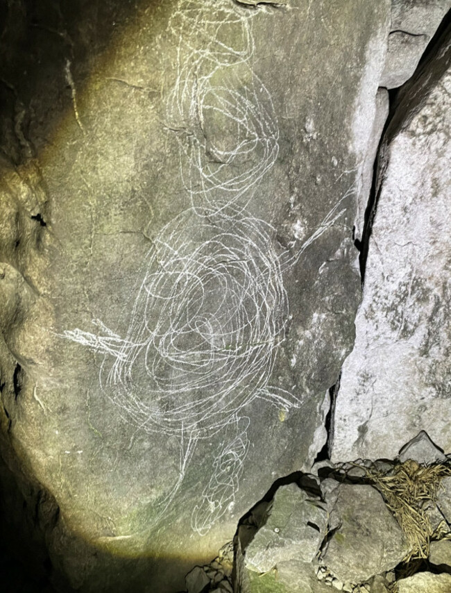 Carrowkeel passage tomb 4